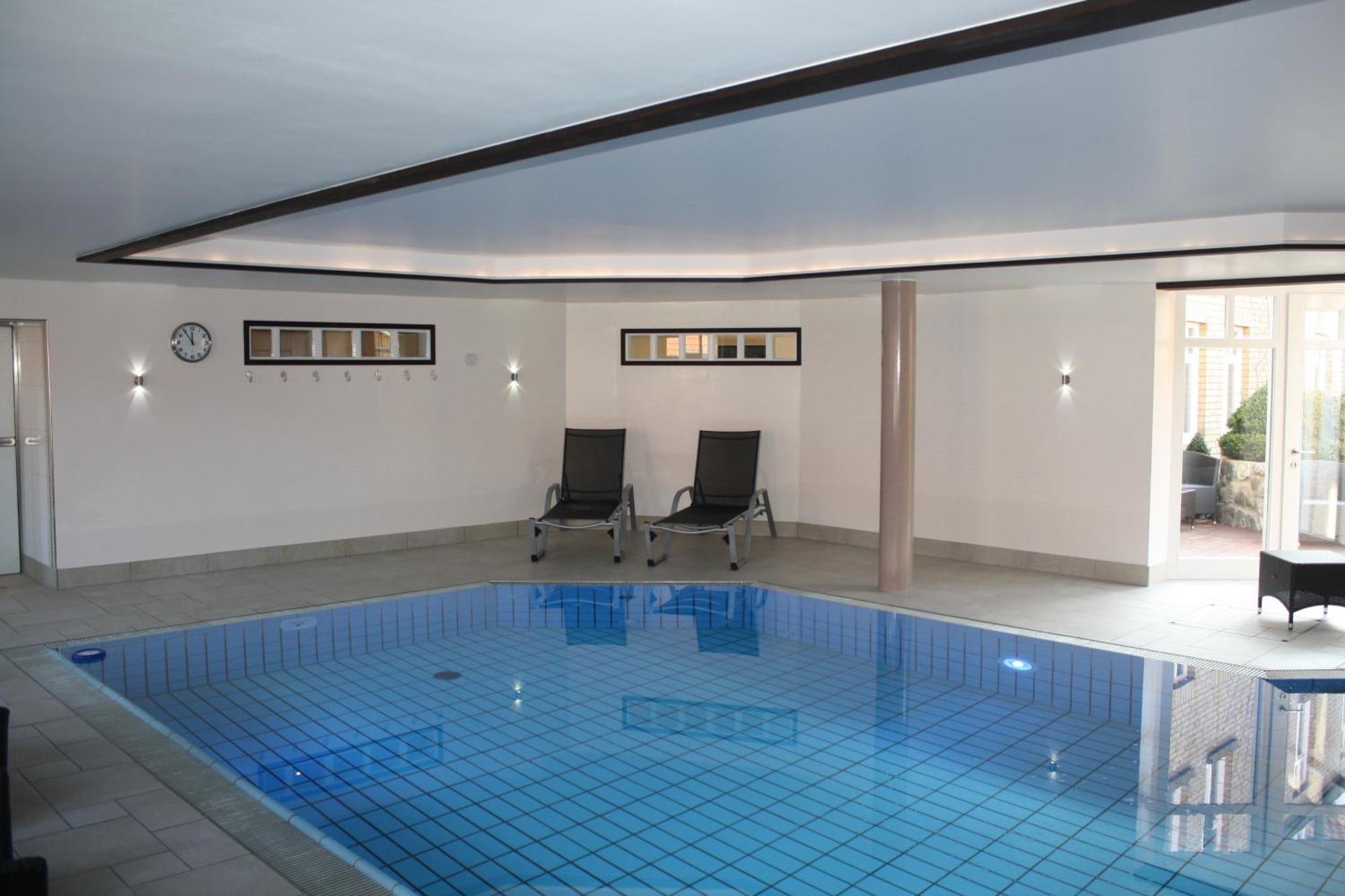 Romantik Hotel Aquarium Friedrichstadt Exterior photo
